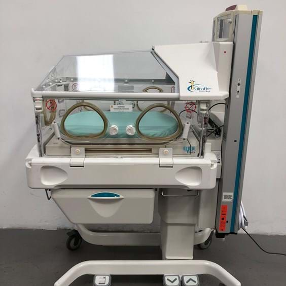 Ohmeda Medical Giraffe OmniBed Infant Incubator Image