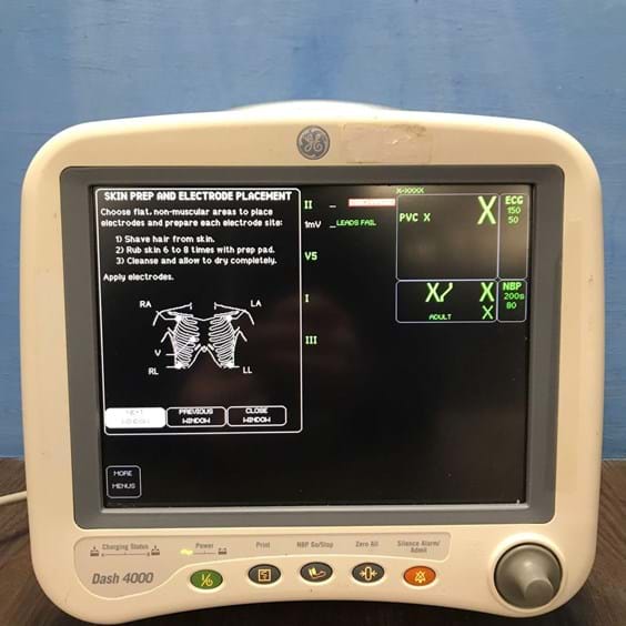 Dash 4000 Patient Monitor Image
