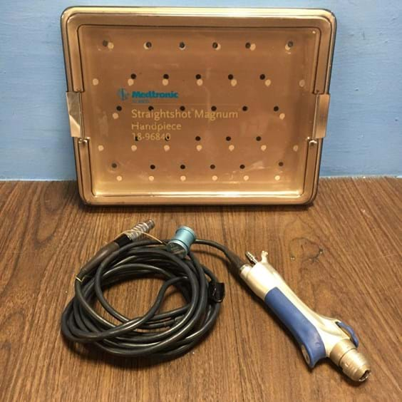 Medtronic Straightshot Magnum M4 Microdebrider Image