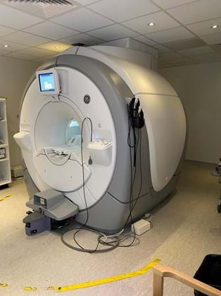 GE Discovery 450 MRI YOM (2010) Image