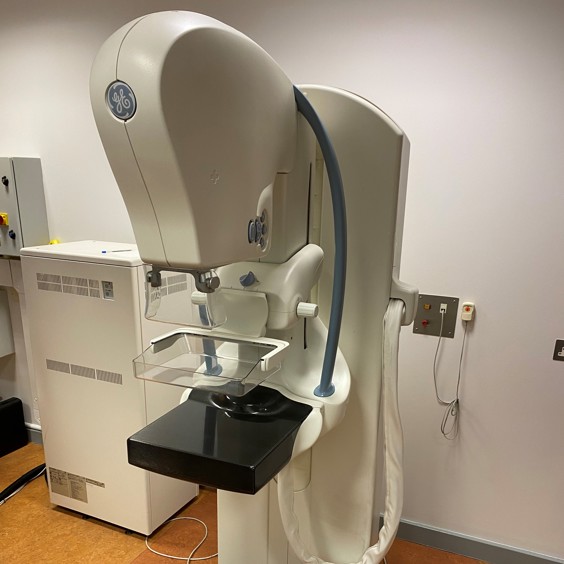GE Essential Senographe Mammography System 2010 thumbnail image