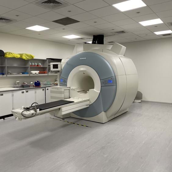 Q800 - Siemens Magnetom Trio MRI thumbnail image