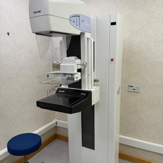 Q1339 - 2008 Hologic Selenia Lorad Mammography System thumbnail image