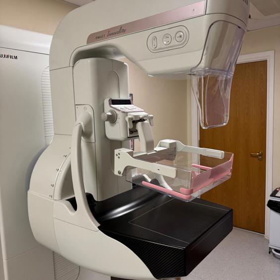 Q1596 Fujifilm AMULET Innovality Mammography System thumbnail image