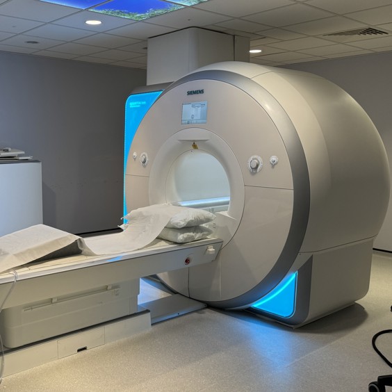 Q1003 - Siemens Aera MRI thumbnail image