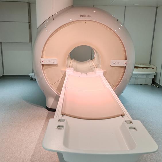 Q1606 - 2014 Philips Ingenia 3T MRI thumbnail image
